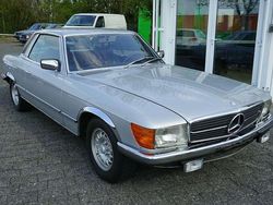 Slber metallic Gebraucht 1976 Mercedes SLC450 Coupé | 39.900 €