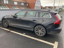 Schwarz Gebraucht 2023 Volvo V60 Core Kombi | 28.900 € (Superpreis)