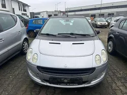 Schwarz Gebraucht 2004 Smart ForFour Basis Kleinwagen | 650 € (Fairer Preis)