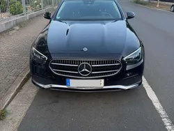 Schwarz Gebraucht 2020 Mercedes E220 Avantgarde Limousine | 30.000 € (Guter Preis)