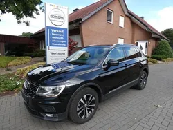 Deepblackperleffek (metallic) Gebraucht 2019 VW Tiguan IQ Drive SUV | 20.950 € (Fairer Preis)
