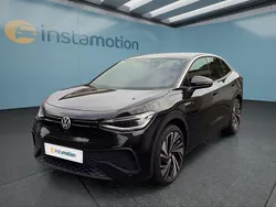 Schwarz Gebraucht 2023 VW ID.5 Pro SUV | 38.949 € (Fairer Preis)