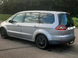 Grau Gebraucht 2007 Ford Galaxy Van / Kleinbus | 3.850 € (Fairer Preis)