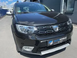 Schwarz Gebraucht 2020 Dacia Sandero Stepway Kleinwagen | 8.990 € (Etwas zu teuer)