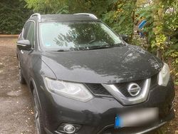 Schwarz Gebraucht 2017 Nissan X-Trail SUV | 14.000 €