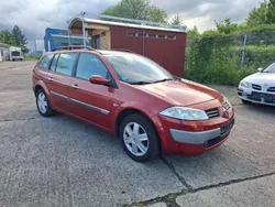 Feuerrot Gebraucht 2005 Renault Mégane GrandTour Dynamique Kombi | 2.299 € (Fairer Preis)