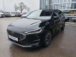 Agate black metallic Neu 2025 Ford Focus Titanium Limousine | 32.590 € (Etwas zu teuer)
