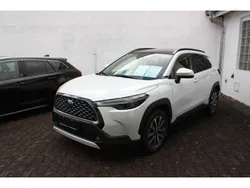 089/2ps1 platinumweiß perleffek (metallic) Gebraucht 2023 Toyota Corolla Premium SUV | 37.999 €