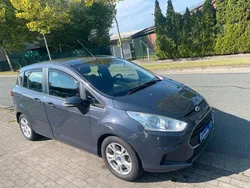 Grau Gebraucht 2014 Ford B-MAX Van / Kleinbus | 5.450 € (Fairer Preis)
