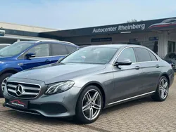 Grau Gebraucht 2018 Mercedes E220 Limousine | 25.000 € (Fairer Preis)