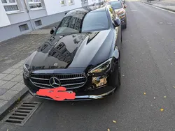 Schwarz Gebraucht 2020 Mercedes E200 Kombi | 24.999 € (Guter Preis)