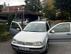 Grau Gebraucht 2000 VW Golf IV Limousine | 1.700 € (Fairer Preis)