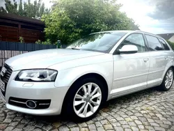 Silber Gebraucht 2011 Audi A3 Sportback Ambition Limousine | 5.550 € (Fairer Preis)