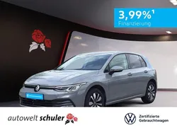 Mondsteingrau Gebraucht 2023 VW Golf VIII Move Limousine | 25.949 € (Fairer Preis)