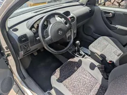Grau Gebraucht 2001 Opel Corsa Edition Kleinwagen | 600 € (Guter Preis)