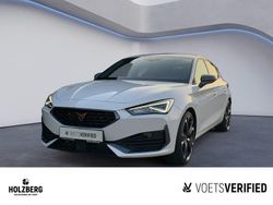"candy" weiss Gebraucht 2022 Cupra Leon VZ Limousine | 21.990 € (Superpreis)