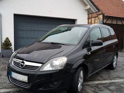 Schwarz Gebraucht 2012 Opel Zafira Family Van / Kleinbus | 3.999 € (Guter Preis)