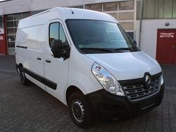 Weiß Gebraucht 2018 Renault Master Van / Kleinbus | 13.899 € (Fairer Preis)