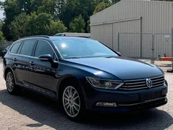 Blau Gebraucht 2016 VW Passat Comfortline Kombi | 8.990 € (Fairer Preis)