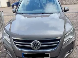 Grau Gebraucht 2008 VW Tiguan SUV | 8.500 €