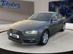 Grau Gebraucht 2012 Audi A4 Attraction Limousine | 6.900 € (Guter Preis)