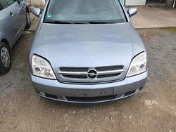 Blau Gebraucht 2004 Opel Vectra Kombi | 1.799 €