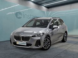 Grau Gebraucht 2022 BMW 218 M Sport Van / Kleinbus | 33.500 €