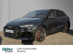 Grau (daytonagrau perleffekt) Gebraucht 2024 Audi RS3 Sportback Comfort Kleinwagen | 77.950 €