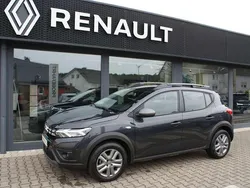 Grau "comete" Gebraucht 2023 Dacia Sandero Stepway Kleinwagen | 14.980 € (Fairer Preis)