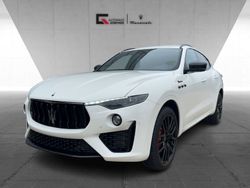 Bianco pastello Gebraucht 2023 Maserati Levante SUV | 74.900 € (Etwas zu teuer)