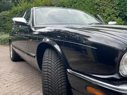 Schwarz Gebraucht 2000 Jaguar XJ Sovereign Limousine | 22.200 €