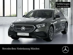 Grau Gebraucht 2025 Mercedes E200 AMG Limousine | 59.900 € (Guter Preis)