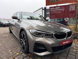 Grau Gebraucht 2020 BMW 330e M Sport Limousine | 32.700 € (Fairer Preis)