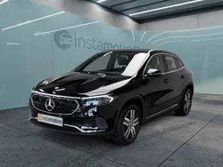 Schwarz Gebraucht 2022 Mercedes EQA250 Business SUV | 29.600 € (Fairer Preis)
