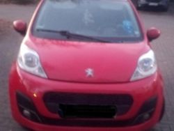Rot Gebraucht 2013 Peugeot 107 Kleinwagen | 1.500 € (Guter Preis)