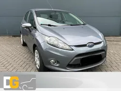 Grau Gebraucht 2012 Ford Fiesta Kleinwagen | 2.999 € (Fairer Preis)