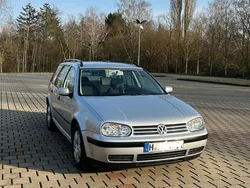 Silber Gebraucht 2001 VW Golf IV Kombi | 2.850 € (Teuer)