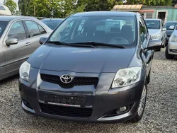Grau Gebraucht 2008 Toyota Auris Luna Limousine | 3.200 € (Fairer Preis)