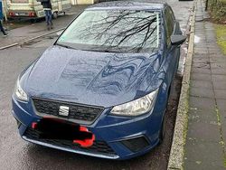 Blau Gebraucht 2018 Seat Ibiza Reference Limousine | 8.000 € (Fairer Preis)