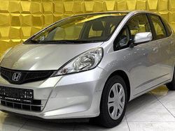 Silber Gebraucht 2015 Honda Jazz Trend Kleinwagen | 6.990 € (Guter Preis)