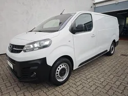 Weiß Gebraucht 2023 Opel Vivaro Edition Van | 13.490 €
