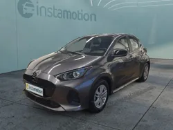 Grau Gebraucht 2024 Mazda 2 Center-Line Limousine | 22.580 € (Fairer Preis)