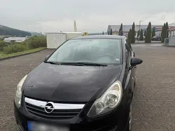 Schwarz Gebraucht 2010 Opel Corsa Kleinwagen | 3.200 € (Guter Preis)
