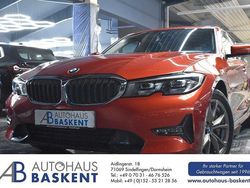 Orange Gebraucht 2022 BMW 330 Sport Line Limousine | 32.990 € (Guter Preis)