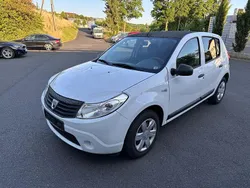 Weiß Gebraucht 2009 Dacia Sandero Kleinwagen | 2.490 € (Fairer Preis)