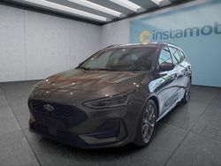 Grau Gebraucht 2023 Ford Focus ST-Line Kombi | 28.699 € (Etwas zu teuer)