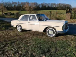 Weiß Gebraucht 1966 Mercedes W108 Limousine | 17.500 €