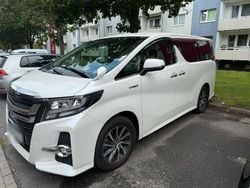 Weiß Gebraucht 2015 Toyota Alphard Van / Kleinbus | 37.999 €