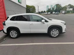 Weiß Gebraucht 2024 Suzuki SX4 S-Cross Comfort SUV | 26.500 € (Etwas zu teuer)