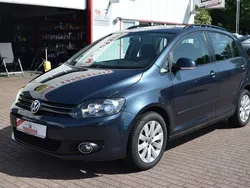 Blau Gebraucht 2009 VW Golf Plus Comfortline Van / Kleinbus | 4.890 € (Guter Preis)